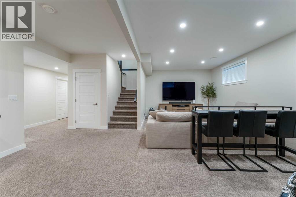 Listing photo – 4611 45 Street, Red Deer