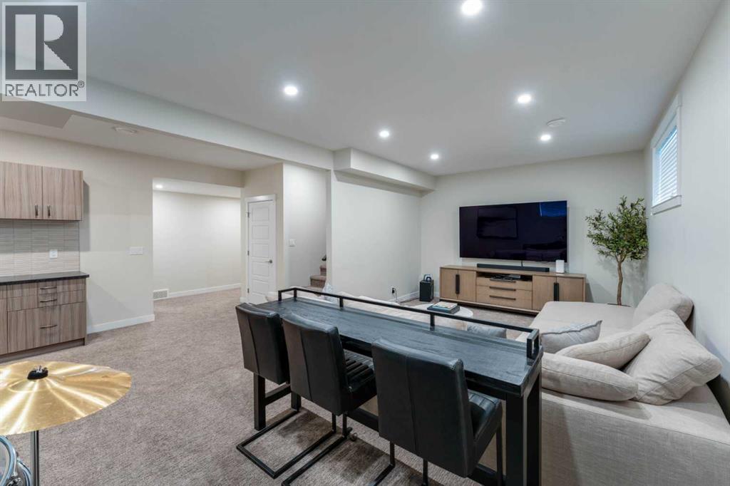 Listing photo – 4611 45 Street, Red Deer