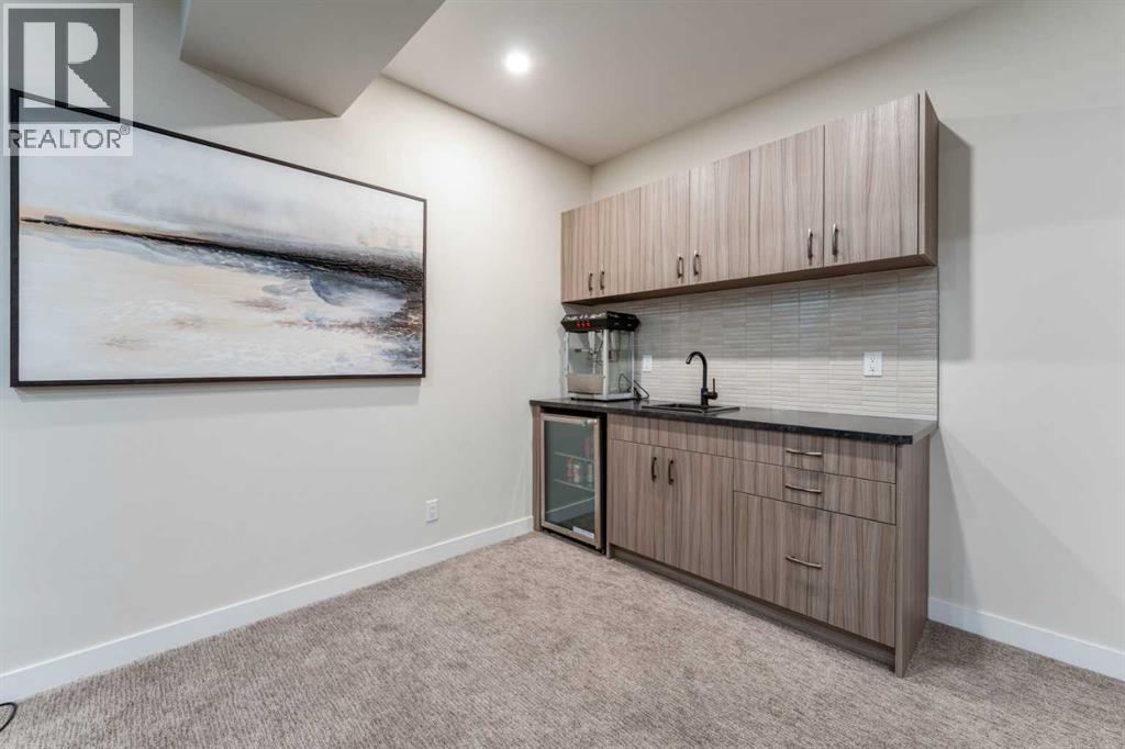 Listing photo – 4611 45 Street, Red Deer