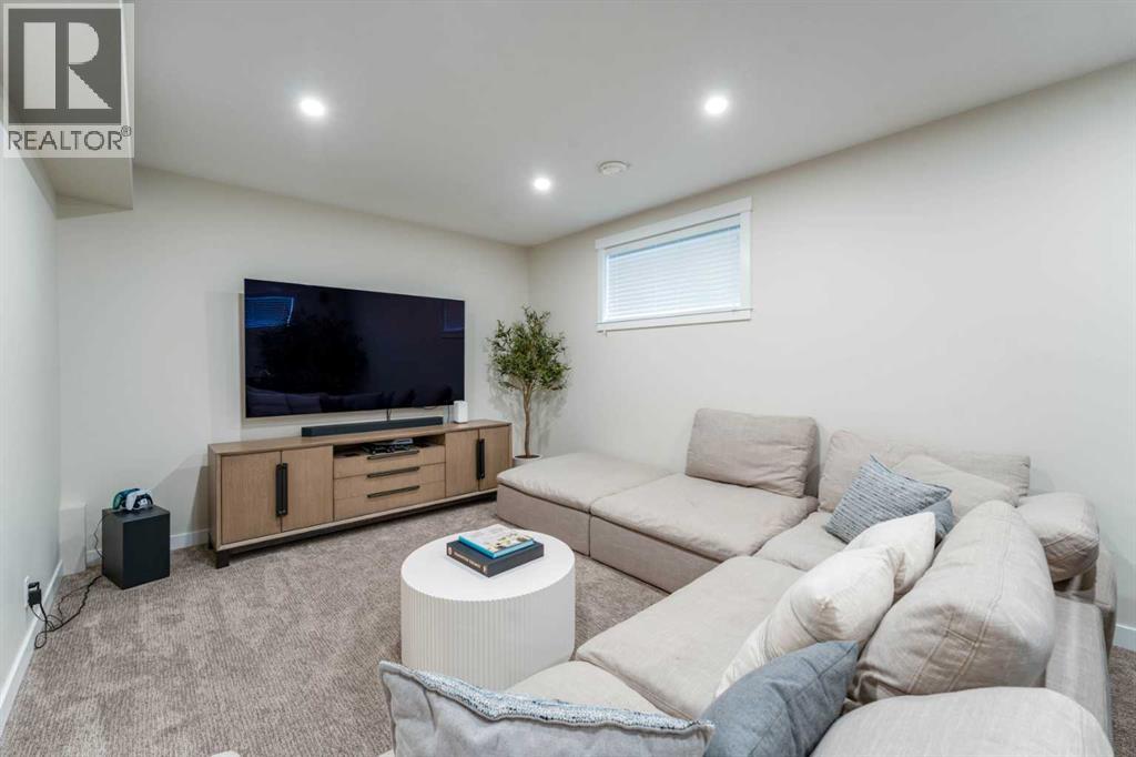 Listing photo – 4611 45 Street, Red Deer