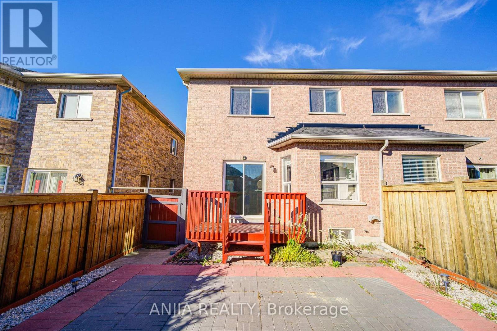 28 GRANDWOOD AVENUE - Image 41