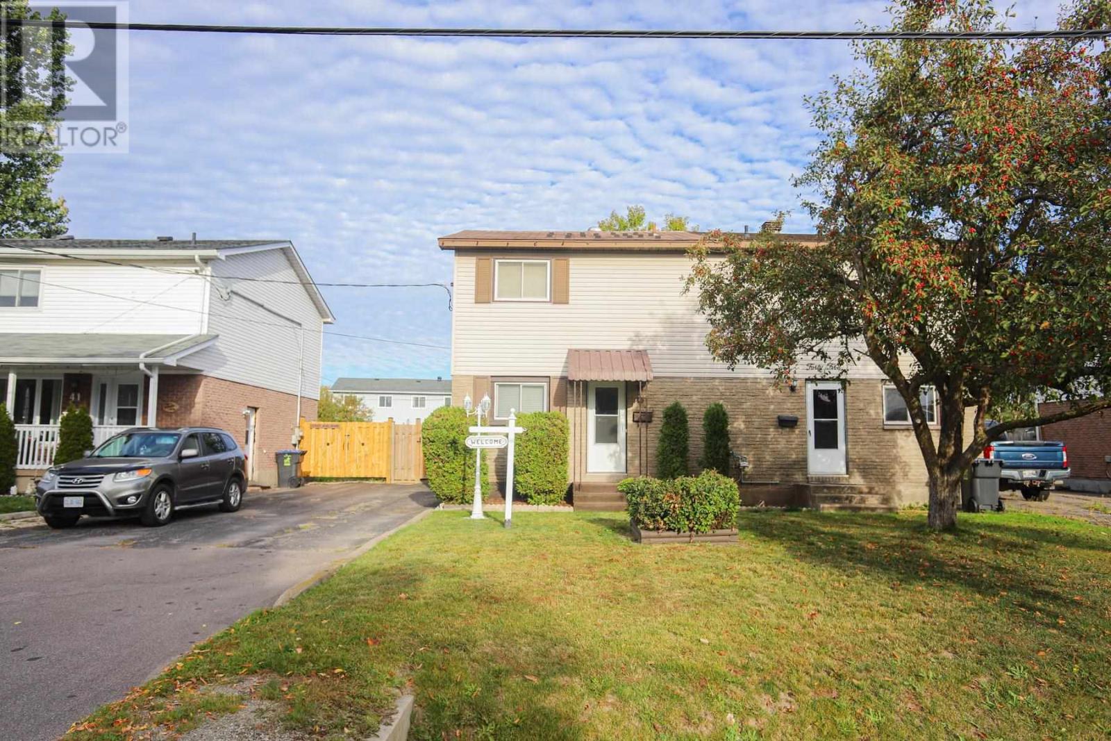 Property for sale at 43 Broadview DR
