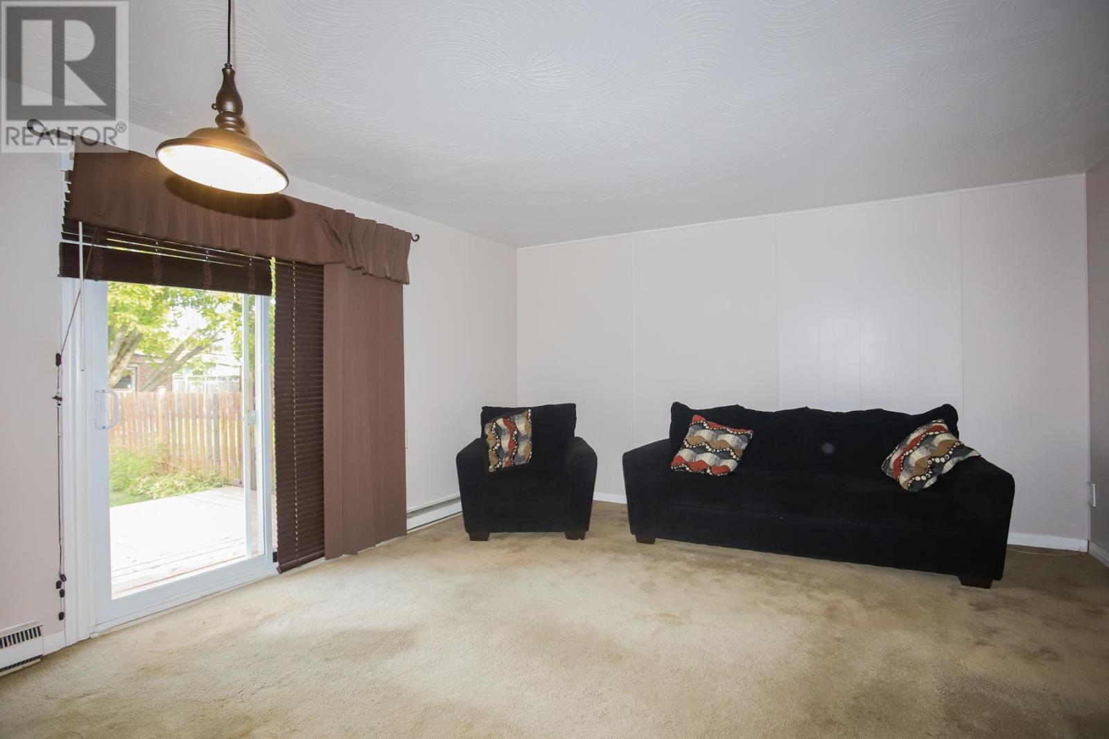 43 Broadview DR - 15