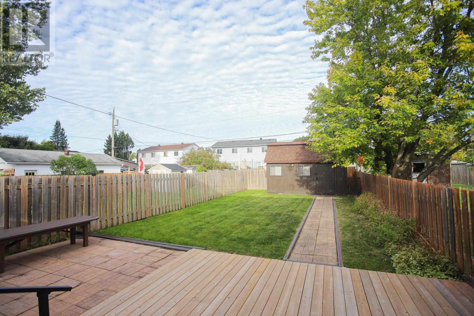 43 Broadview DR - 33