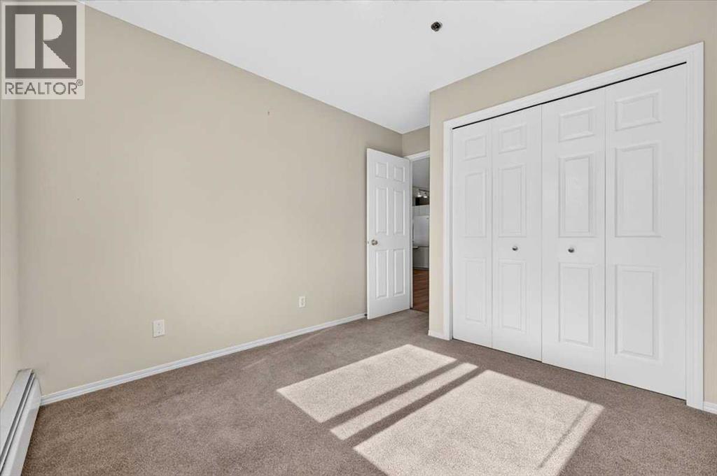 212, 7 Harvest Gold Manor NE - photo 33