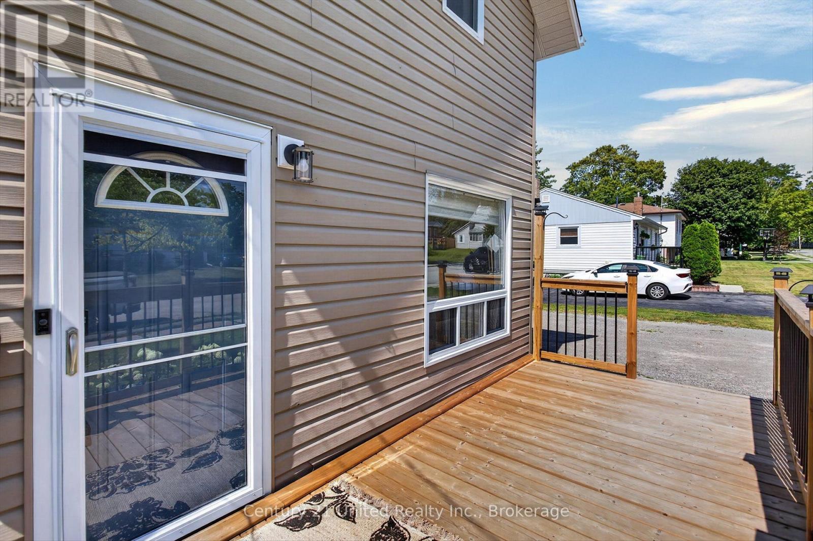 4 BERTIE STREET - Image 5