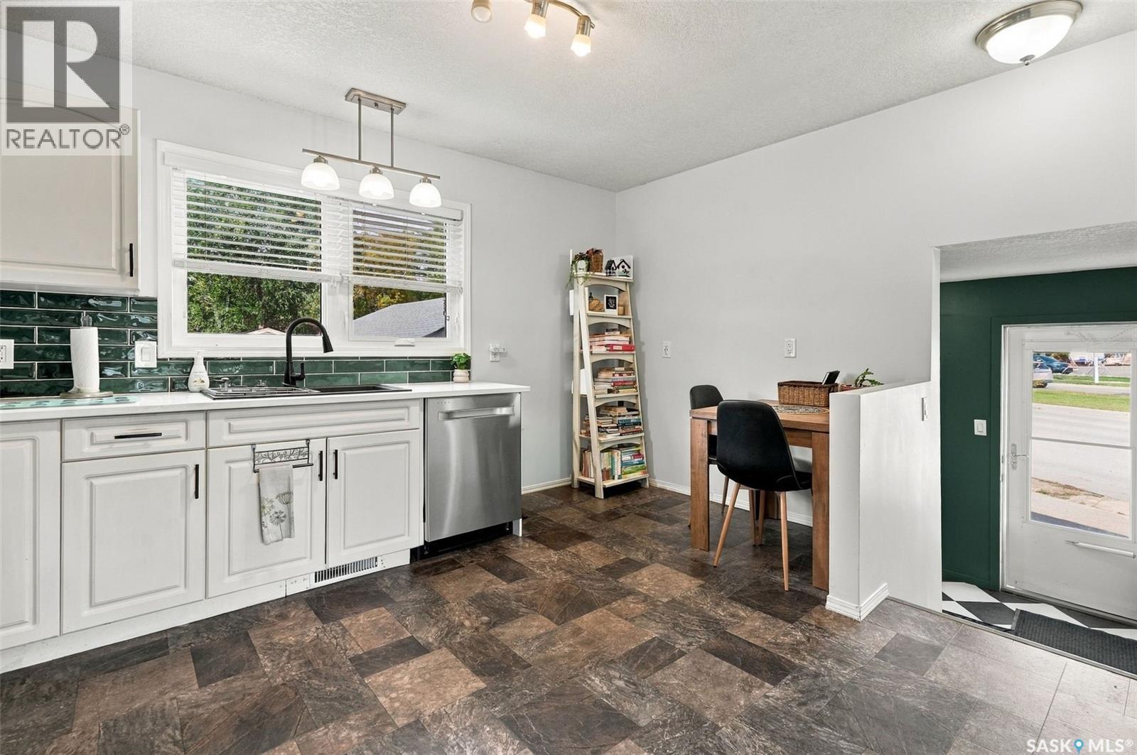 600 Mullin AVENUE E, Regina — photo 8