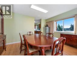 310 853 Selkirk Ave, Esquimalt, BC V9A2T7 Photo 13