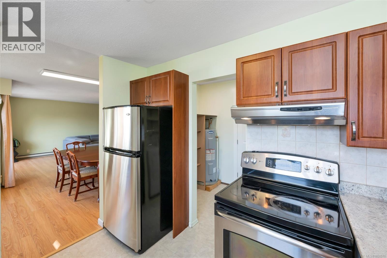 #310 853 Selkirk Ave - 16