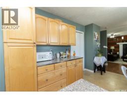 Bedroom - 3501 33rd Street W, Saskatoon, SK S7L4P6 Photo 9