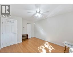 310 853 Selkirk Ave, Esquimalt, BC V9A2T7 Photo 22