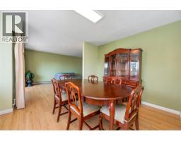 310 853 Selkirk Ave, Esquimalt, BC V9A2T7 Photo 10