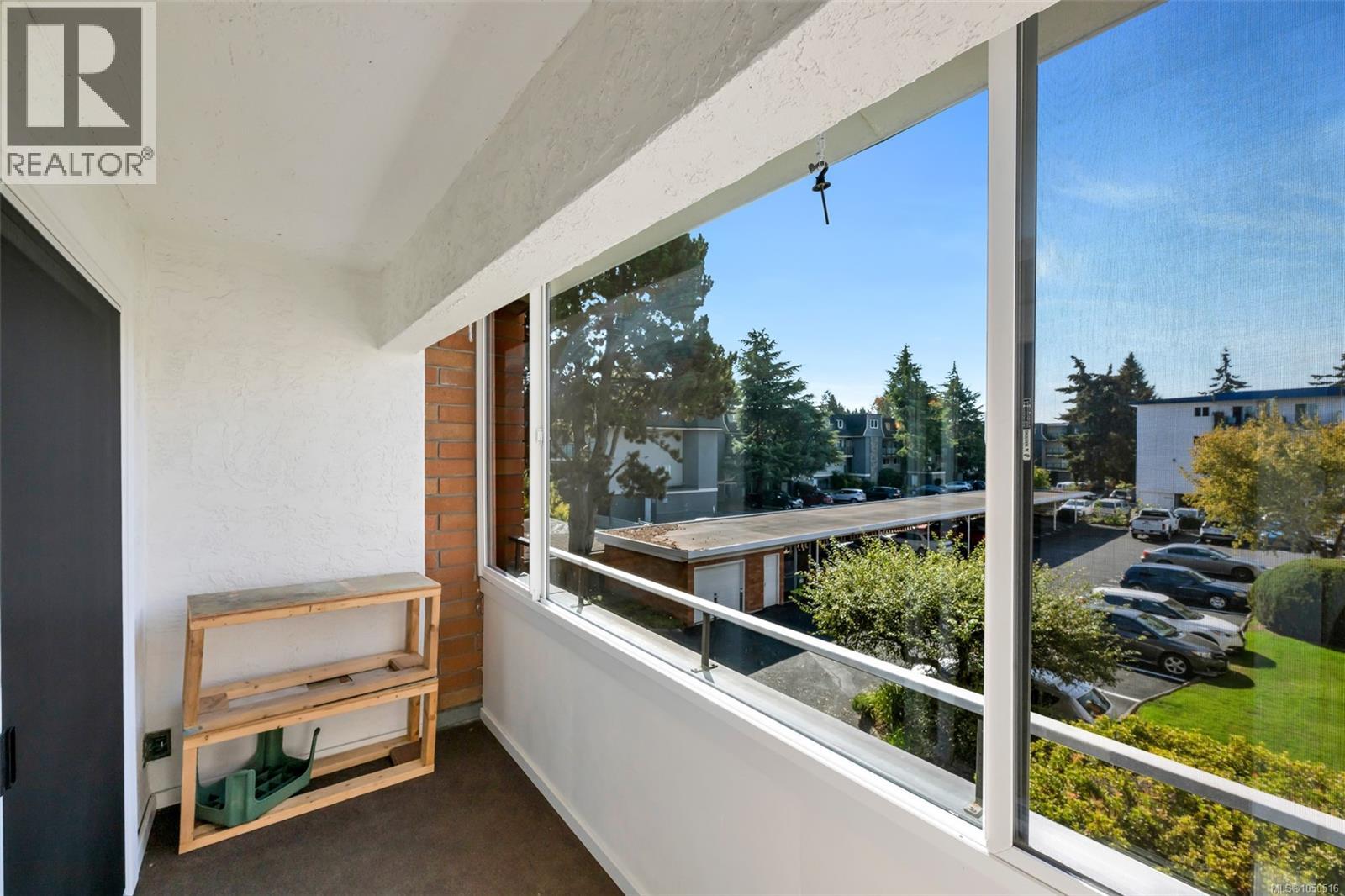 #310 853 Selkirk Ave - 26