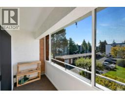 310 853 Selkirk Ave, Esquimalt, BC V9A2T7 Photo 26