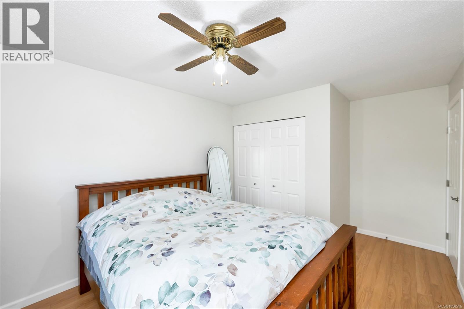 #310 853 Selkirk Ave - 24