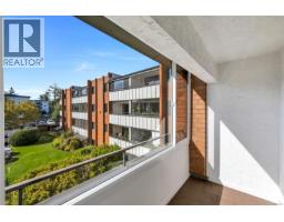 310 853 Selkirk Ave, Esquimalt, BC V9A2T7 Photo 25