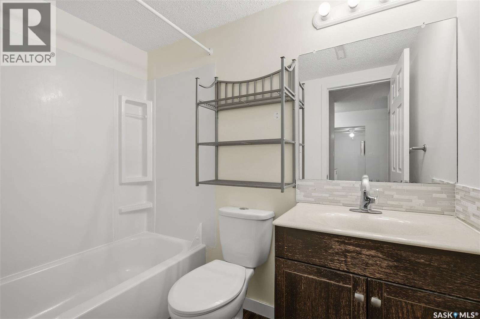 204 208 Saskatchewan CRESCENT E, Saskatoon — photo 18