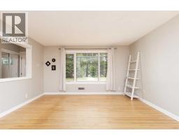 1124 28A Street S - photo 8