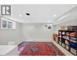 60 Sherwood Crescent Nw, Calgary, AB T3R0G2 Photo 33