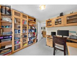 60 Sherwood Crescent Nw, Calgary, AB T3R0G2 Photo 30