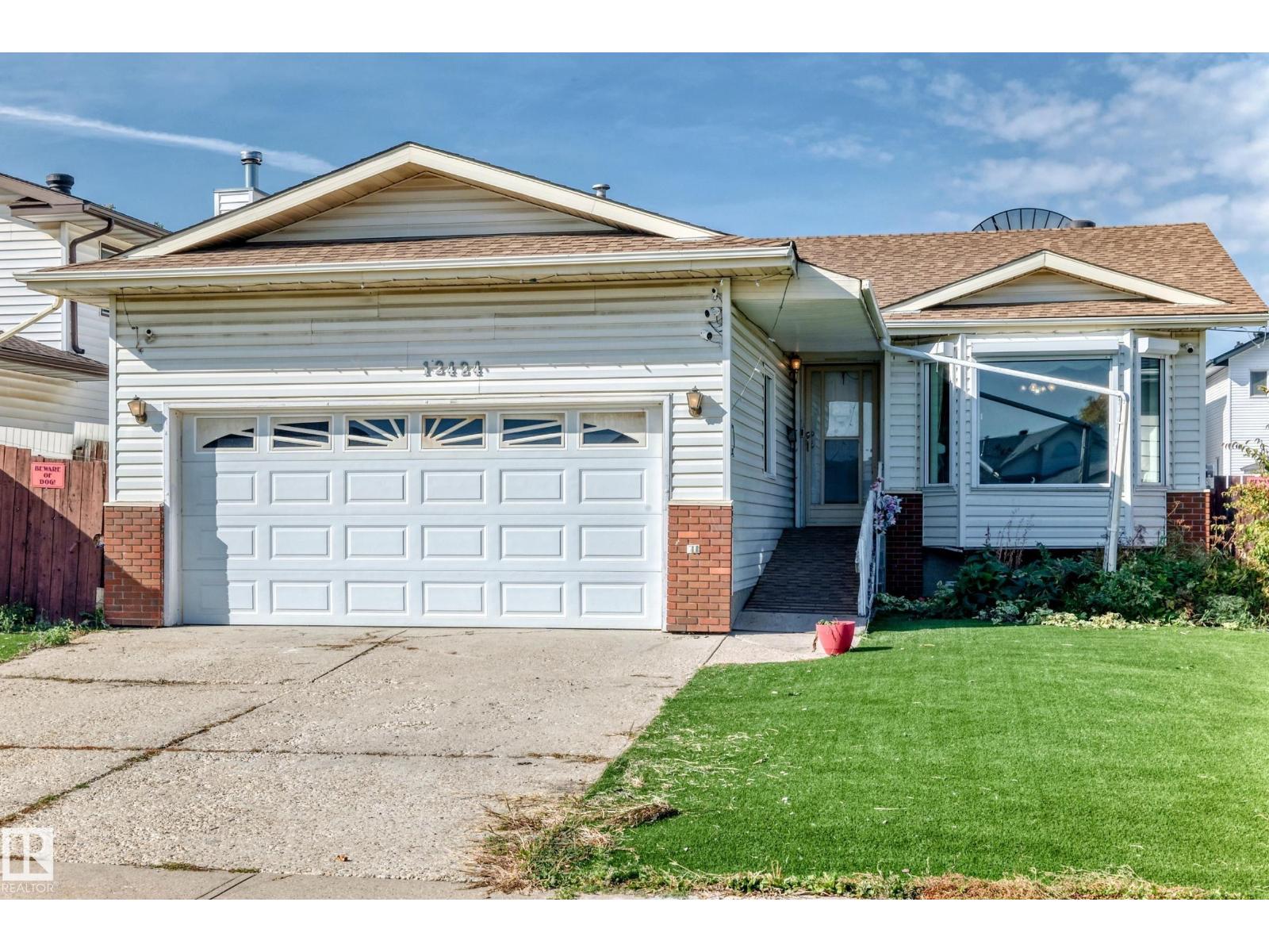 12424 46 ST NW NW, Edmonton, Alberta, T5W5E3