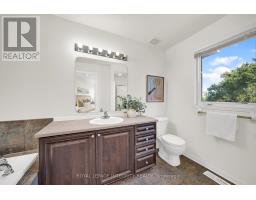 170 Flamborough Way, Ottawa, ON K2W1G6 Photo 31