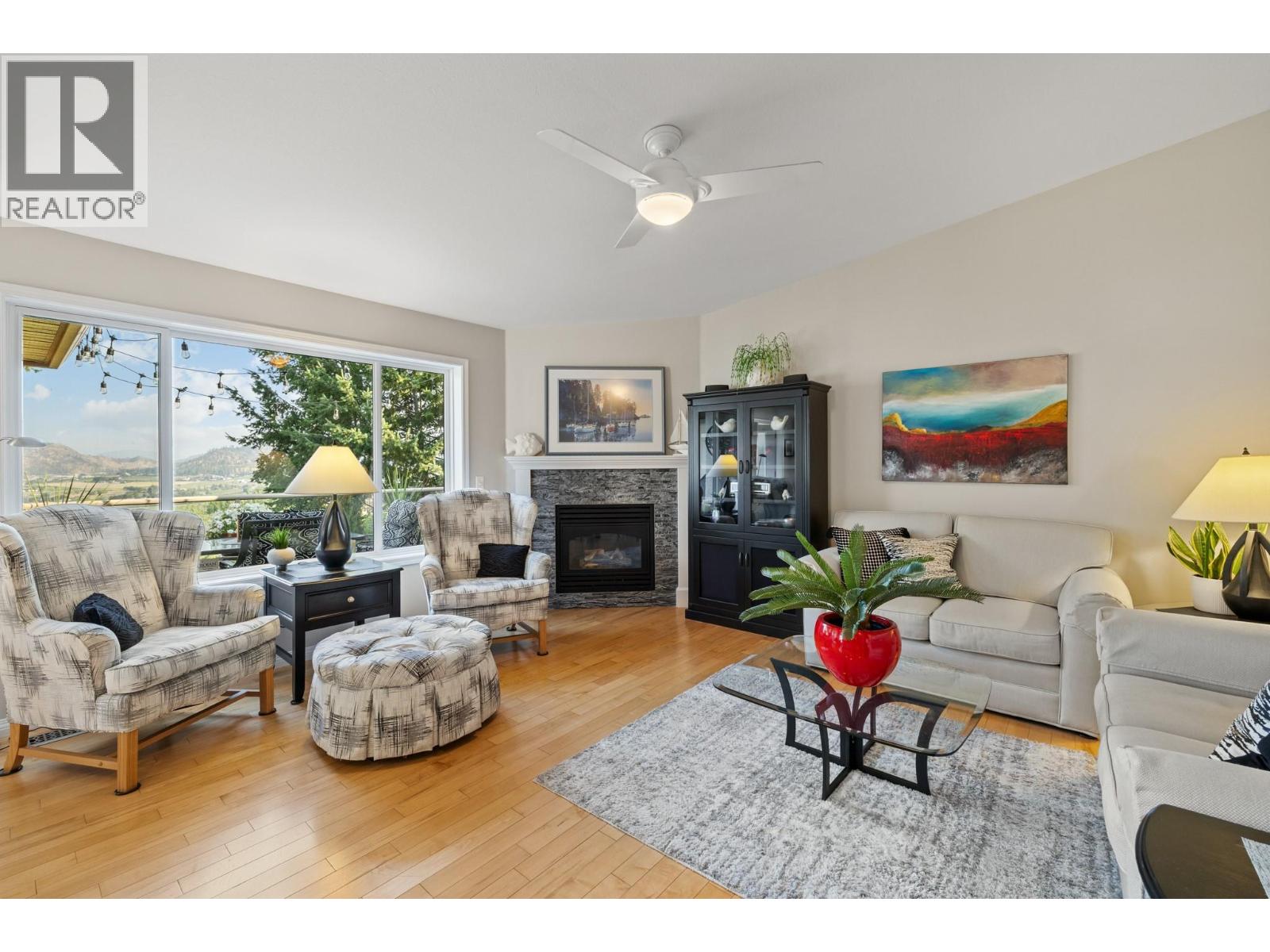 2300 Silver Place Unit# 3, Kelowna
