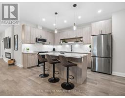 Family room - 230 Knoll Street, Port Colborne, ON L3K5B6 Photo 8