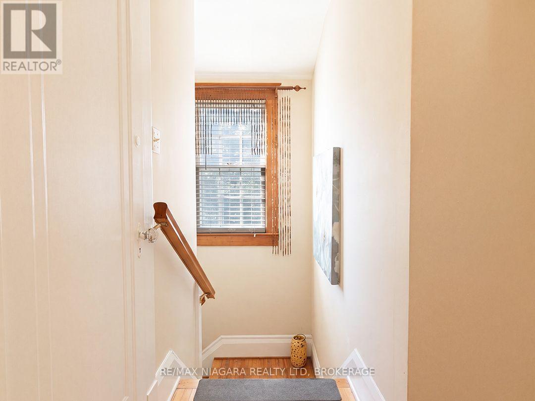 344 CLARENCE STREET - Image 26