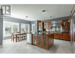 Family room - 571 Tatham Boulevard, Woodstock, ON N4T0A7 Photo 6