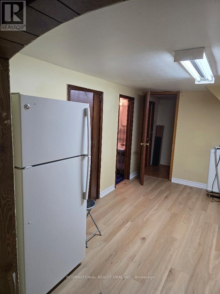 607 Coldstream Avenue — photo 29