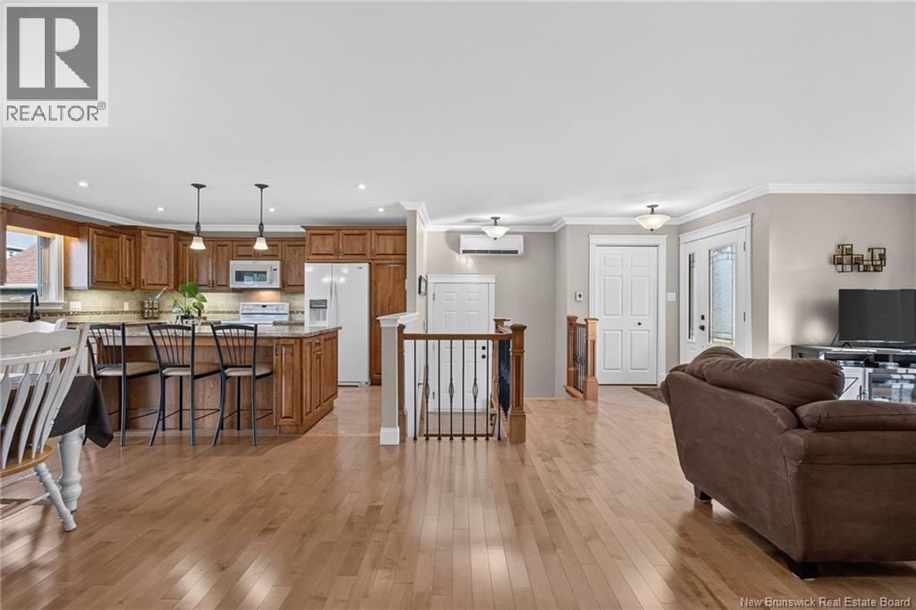 1003 Bourque - Image 10