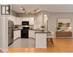 207, 2419 Erlton Road SW - photo 13