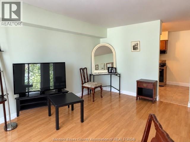 #304 3355 SANDWICH STREET - 5