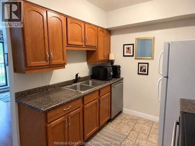 #304 3355 SANDWICH STREET - 6