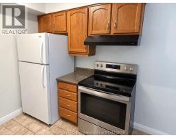 3355 Sandwich Street Unit# 304, Windsor, ON N9C1B2 Photo 8