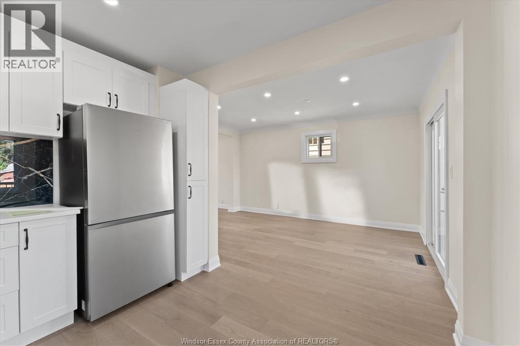 930 Elsmere Ave - 15