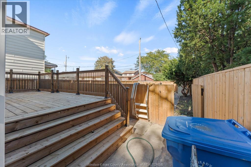 930 Elsmere Ave - Image 30
