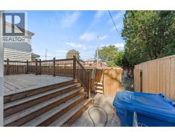 930 Elsmere Ave, Windsor, ON N9A2A9 Photo 30