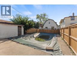 930 Elsmere Ave, Windsor, ON N9A2A9 Photo 33