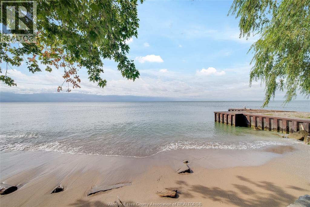 845 ERIE BLUE - Image 19