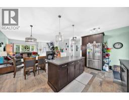 Primary Bedroom - 11 Bondar Gate, Carstairs, AB T0M0N0 Photo 8