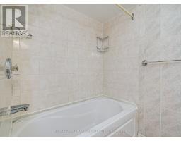 27 Keyworth Trail, Toronto, ON M1S2V2 Photo 15