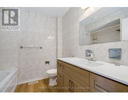 27 Keyworth Trail, Toronto, ON M1S2V2 Photo 14