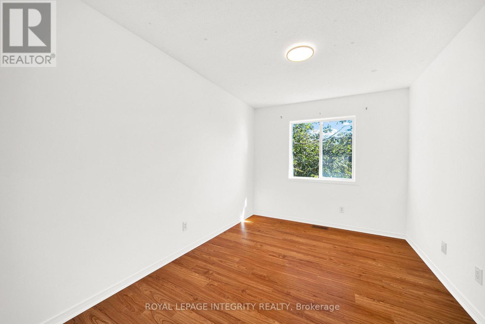 #20 376 WIFFEN PRIVATE - Image 40