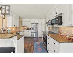 184 Groves Street thumbnail 10