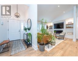 Laundry room - 7407 Milburough Line E, Milton, ON L0P1B0 Photo 6