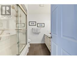 184 Groves Street thumbnail 29