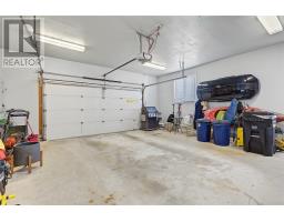 184 Groves Street thumbnail 37