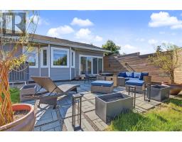 184 Groves Street thumbnail 5